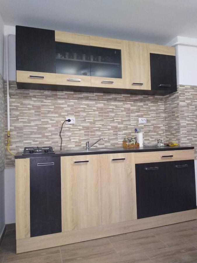 Appartamento Casa M Câmpulung Moldovenesc Esterno foto